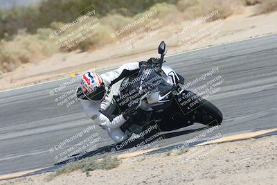 media/Sep-20-2025-Race Pace (Sat) [[d4e1b33f4d]]/Verified/Turn 10 Inside (1125am)/